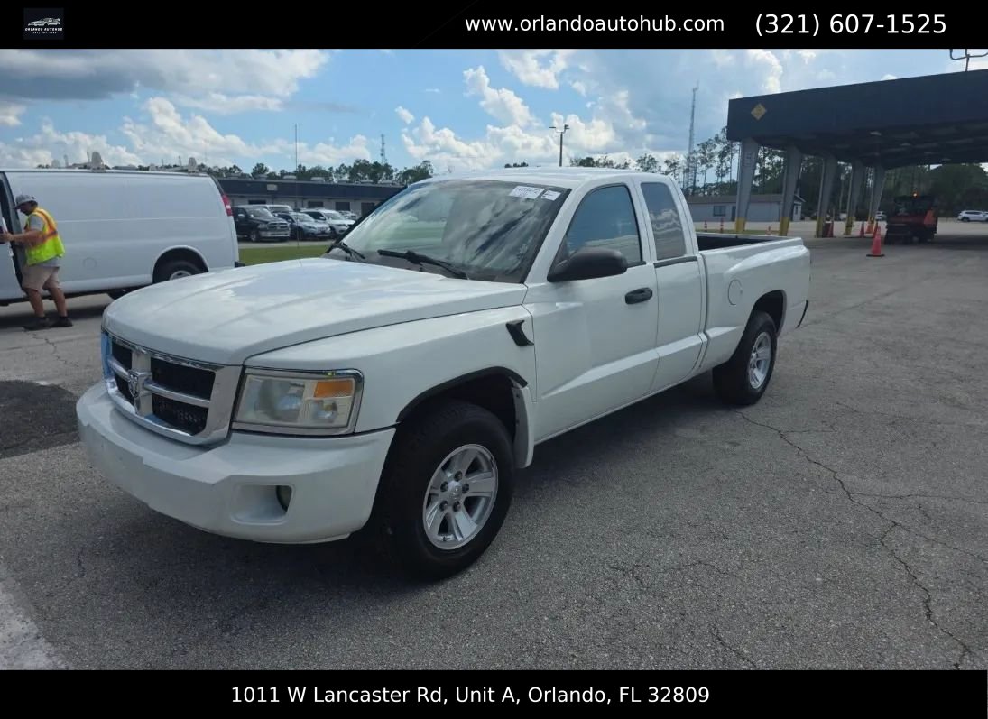 Used 2008 Dodge Dakota SLT RWD image 1