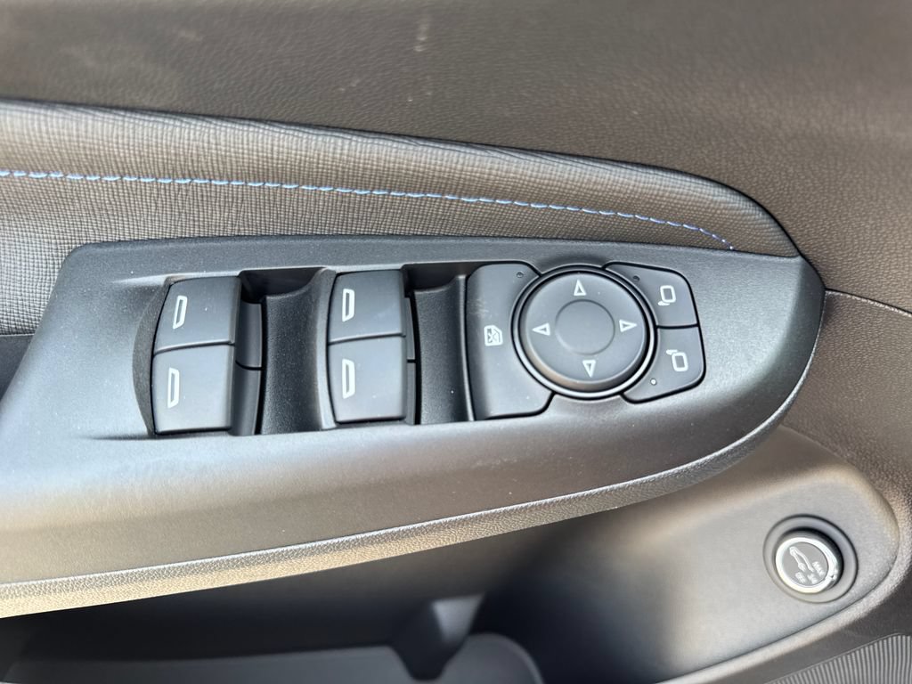 New 2026 Buick Envista Sport Touring w/ Convenience I Package FWD image 16