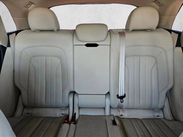 Used 2021 Audi Q5 e Premium w/ Convenience Package image 17