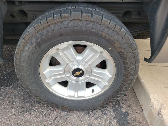 Used 2012 Chevrolet Silverado 1500 LT w/ All-Star Edition AWD/4WD image 7