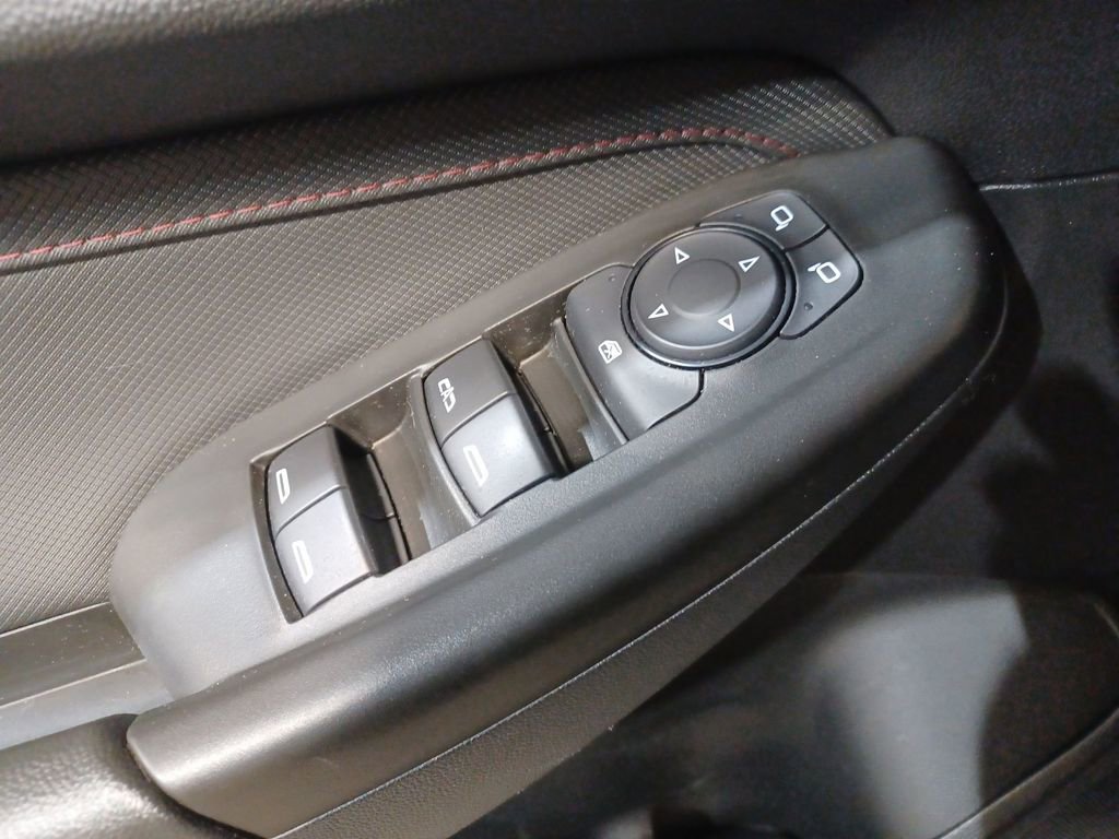 Used 2022 Chevrolet TrailBlazer RS w/ Convenience Package image 15