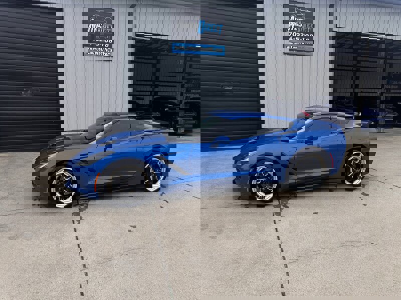 Used 2015 Chevrolet Corvette Stingray Coupe w/ 3LT Preferred Equipment Group image 8