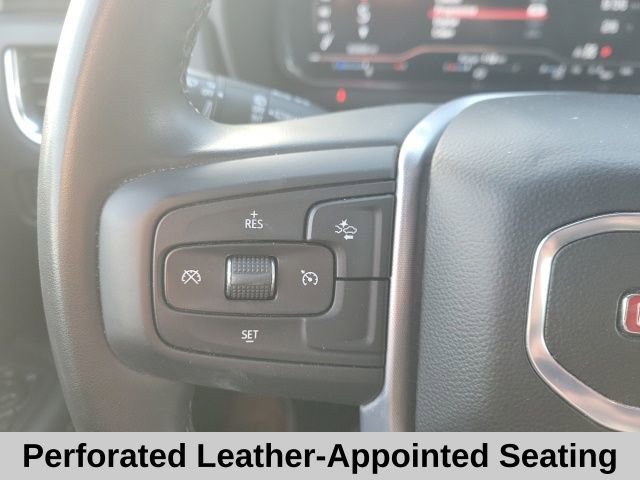 Used 2024 GMC Yukon SLT image 16