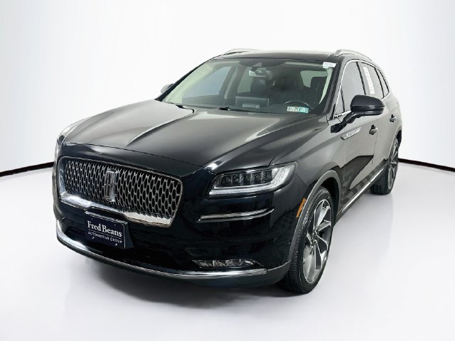 Certified 2023 Lincoln Nautilus Reserve w/ Equipment Group 202A AWD/4WD image 3