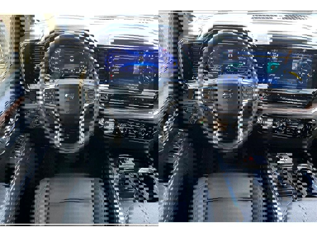 Used 2025 Chevrolet Silverado 1500 LT Trail Boss image 6