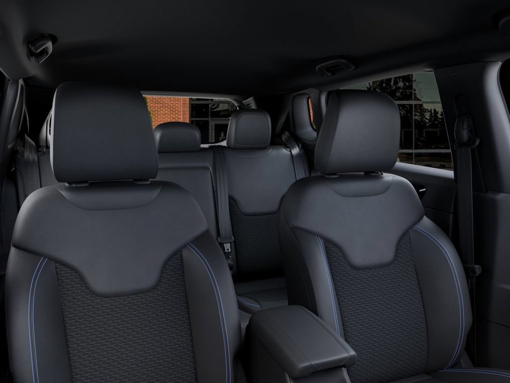 New 2026 Jeep Compass Latitude AWD/4WD image 26