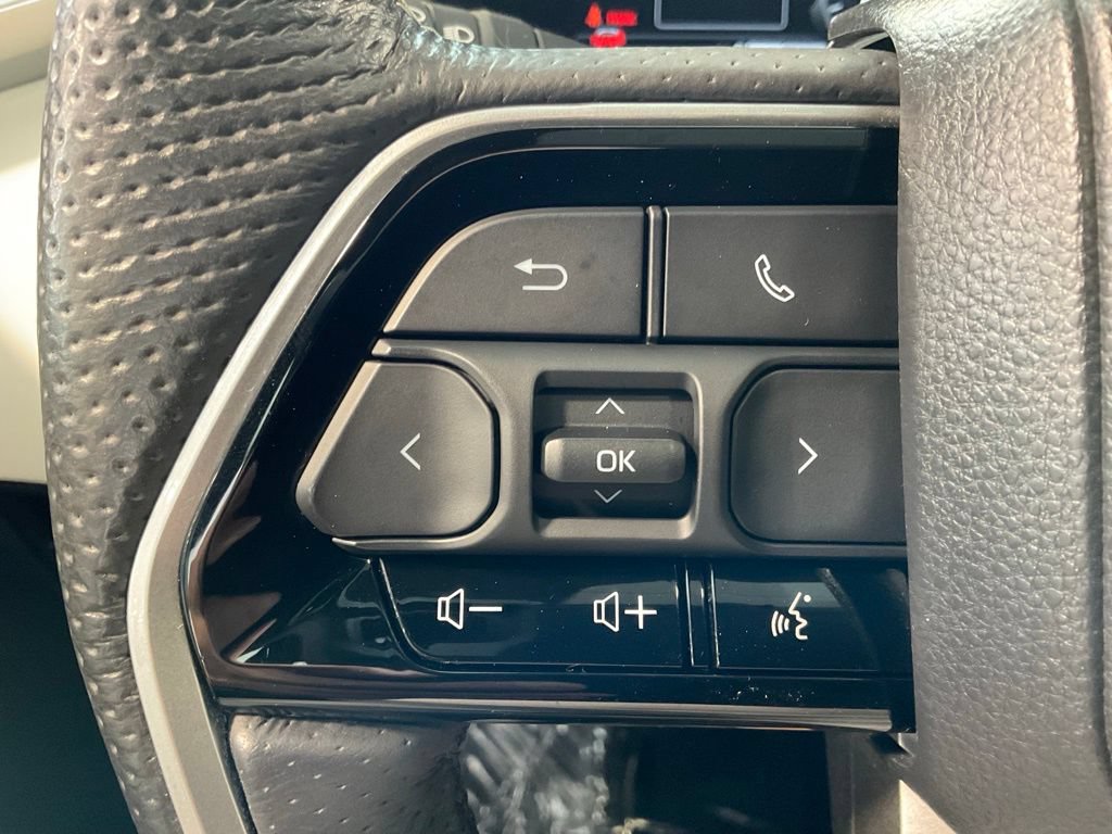 Certified 2024 Toyota Sequoia Capstone AWD/4WD image 11