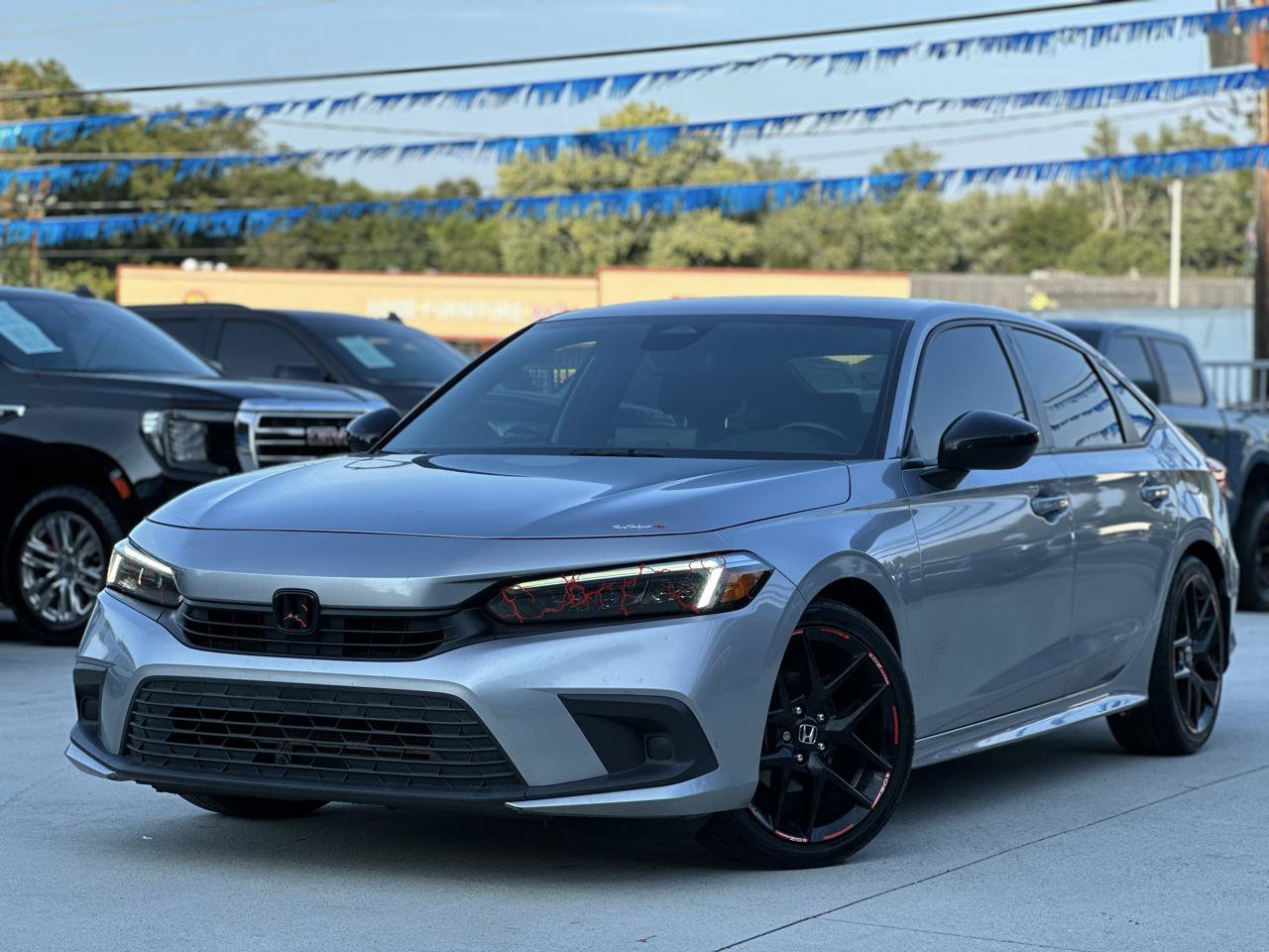 Used 2023 Honda Civic Sport image 3