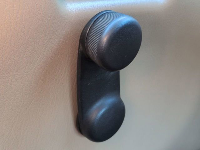 Used 2002 Jeep Wrangler Sahara AWD/4WD image 21