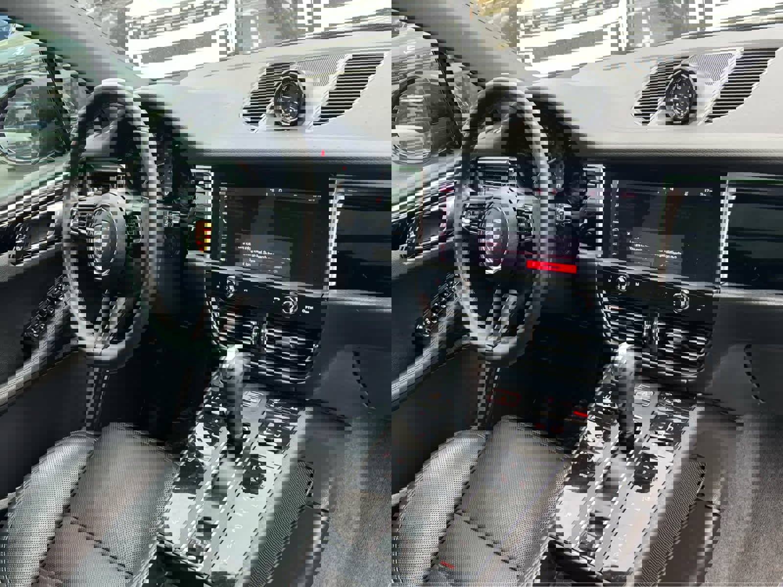 Used 2024 Porsche Macan image 20