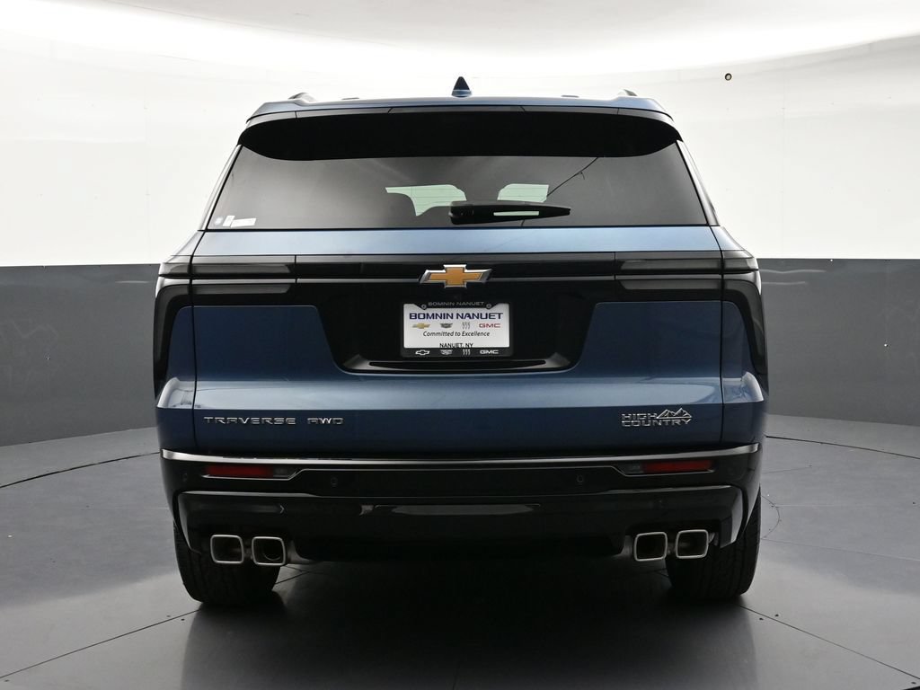 Used 2026 Chevrolet Traverse High Country AWD/4WD image 4