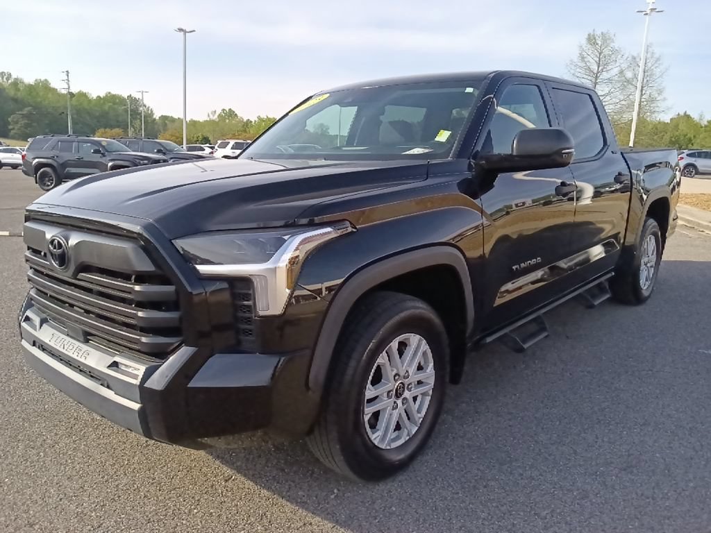 Used 2023 Toyota Tundra SR5 w/ SR5 Convenience Package RWD image 7