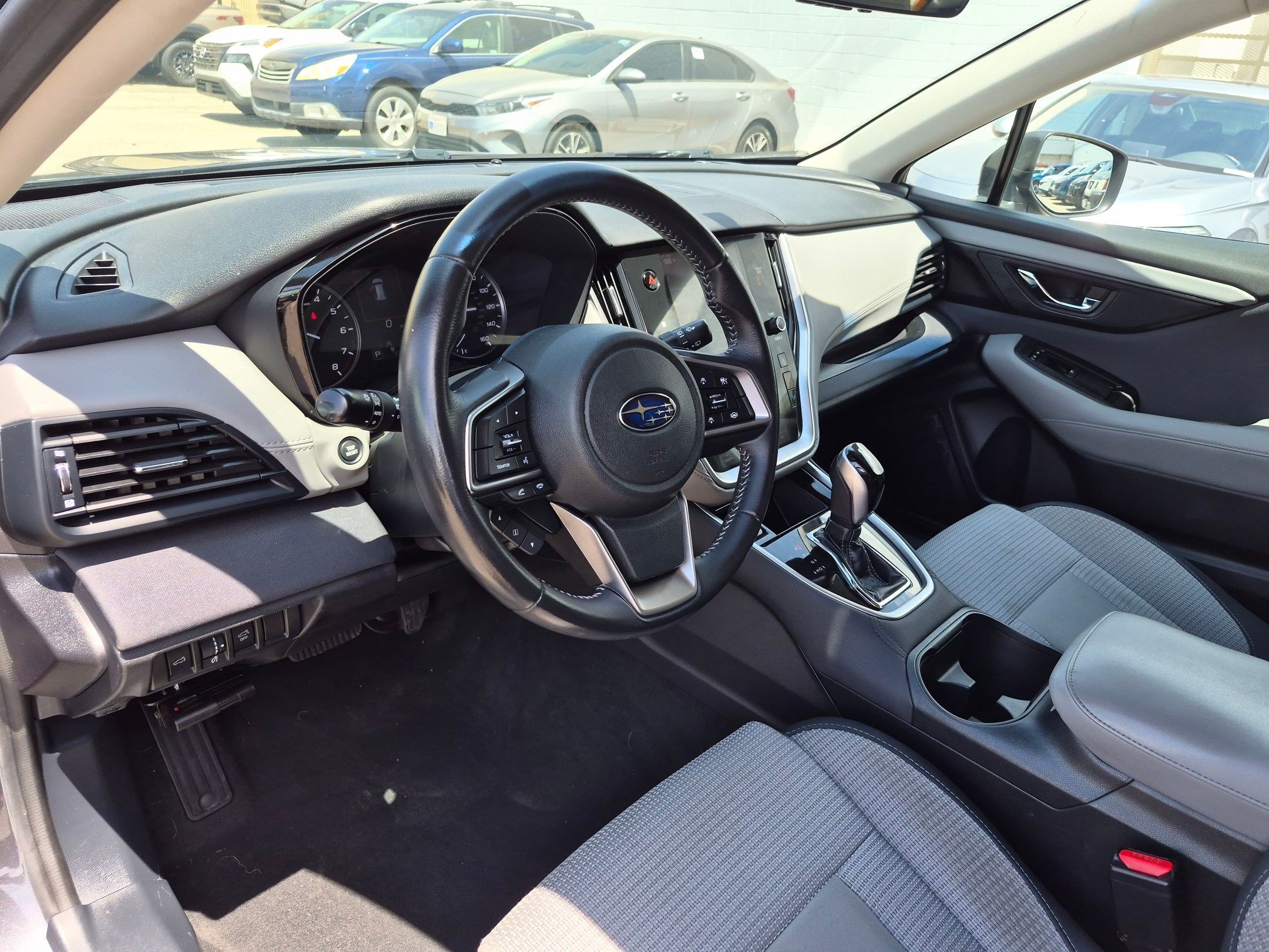 Used 2020 Subaru Outback Premium w/ Popular Package #1 AWD/4WD image 17