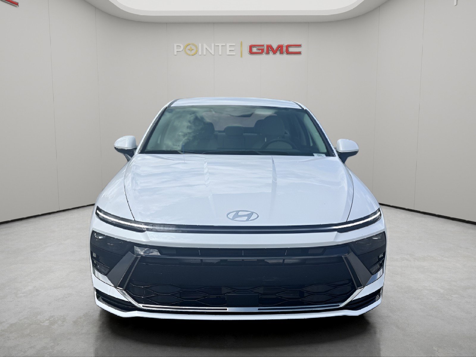 Used 2025 Hyundai Sonata SEL FWD image 8