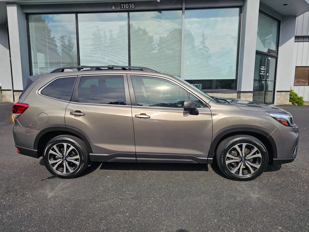 Used 2021 Subaru Forester Limited w/ Popular Package #3 AWD/4WD image 8