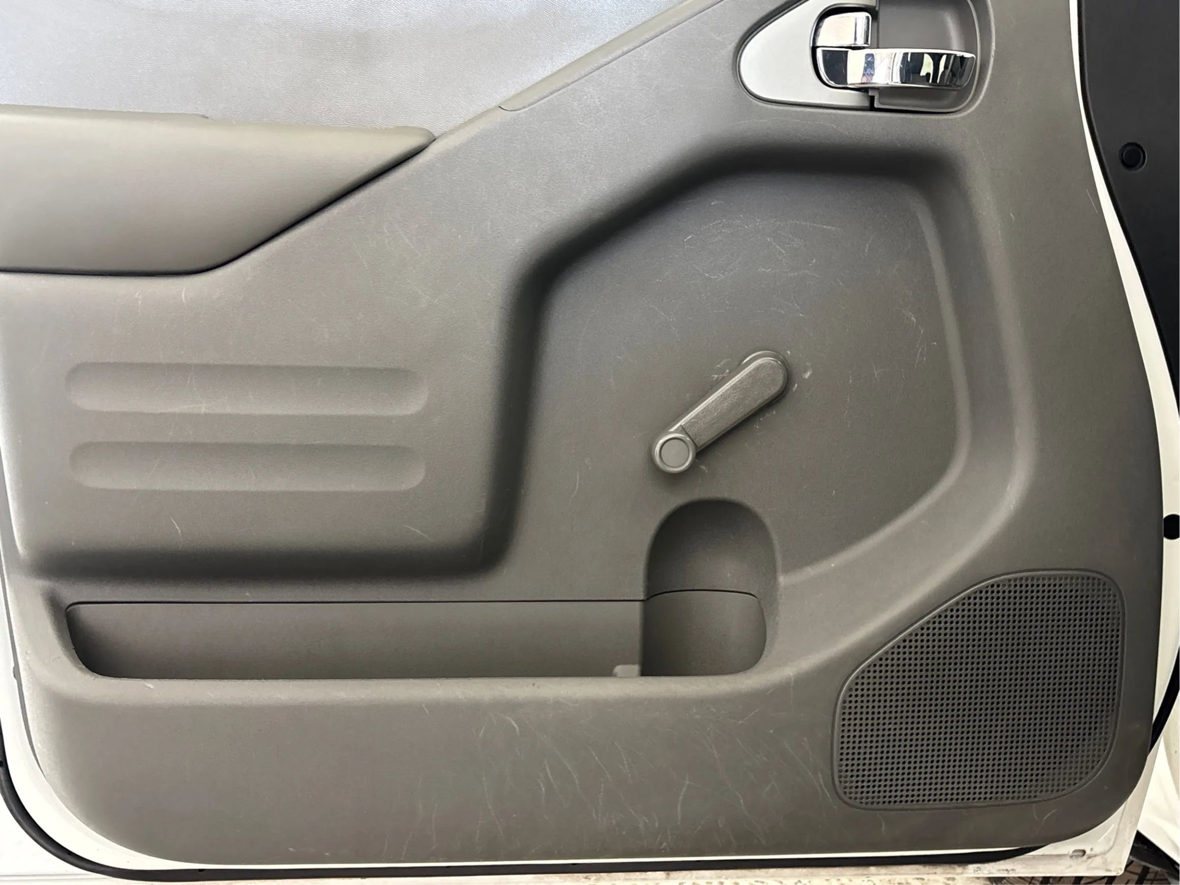 Used 2019 Nissan Frontier S image 26