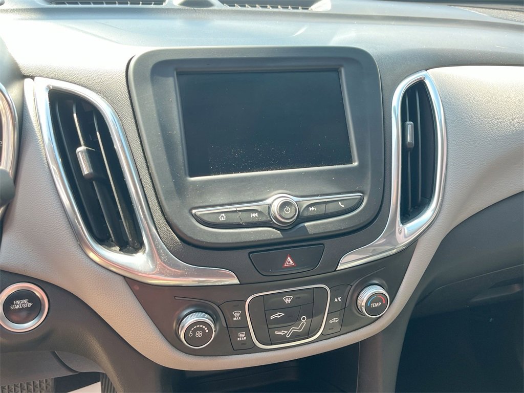 Used 2020 Chevrolet Equinox LS image 16
