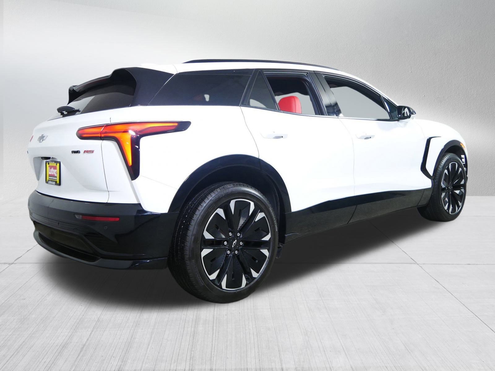 Certified 2024 Chevrolet Blazer EV RS image 7