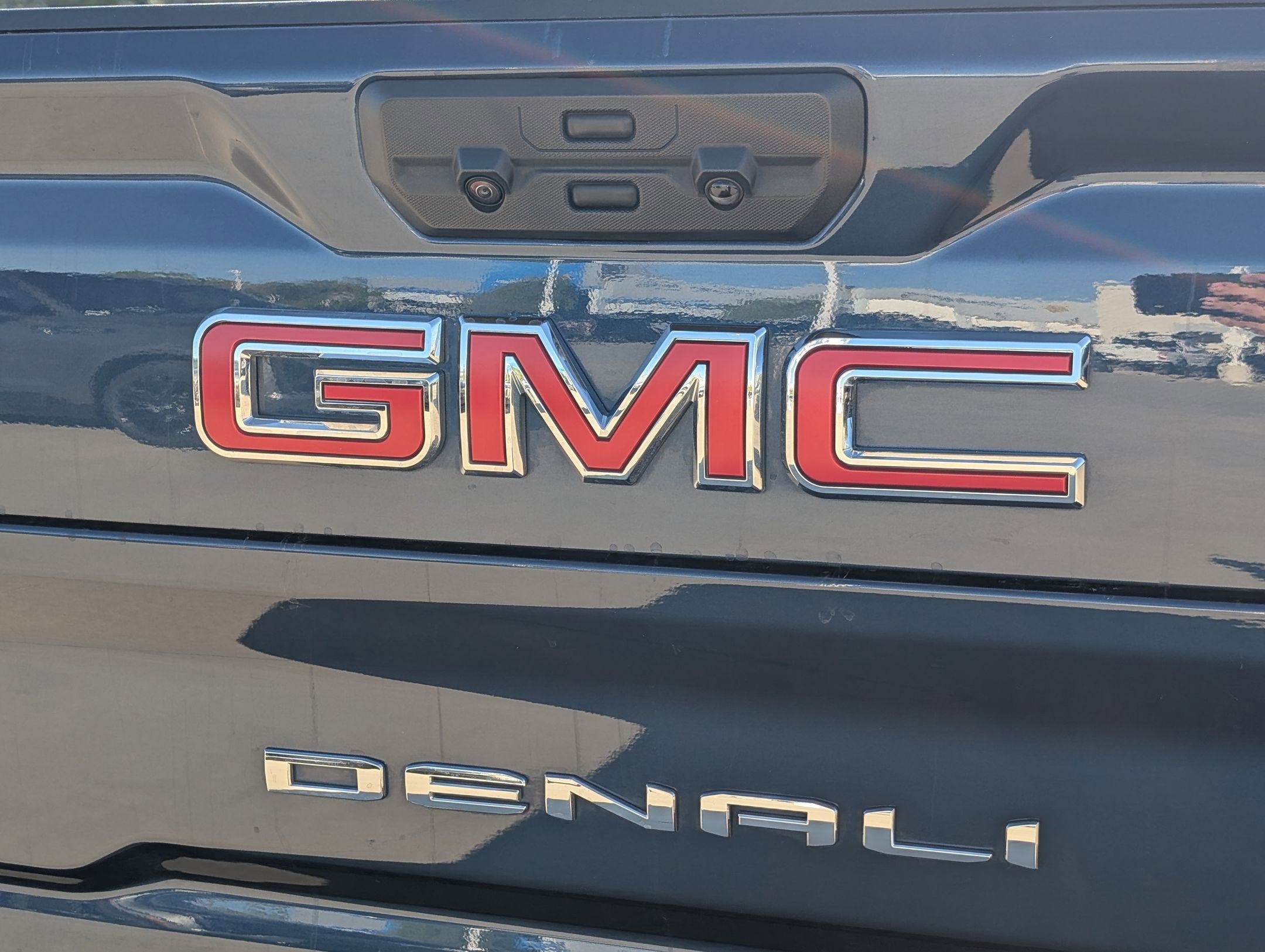 Used 2023 GMC Sierra 3500 Denali w/ Denali Ultimate Package image 14