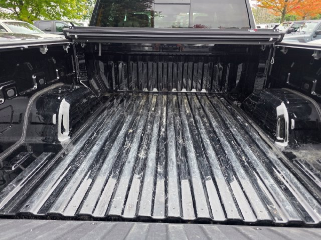 Used 2019 Chevrolet Silverado 1500 LTZ w/ LTZ Premium Package AWD/4WD image 4