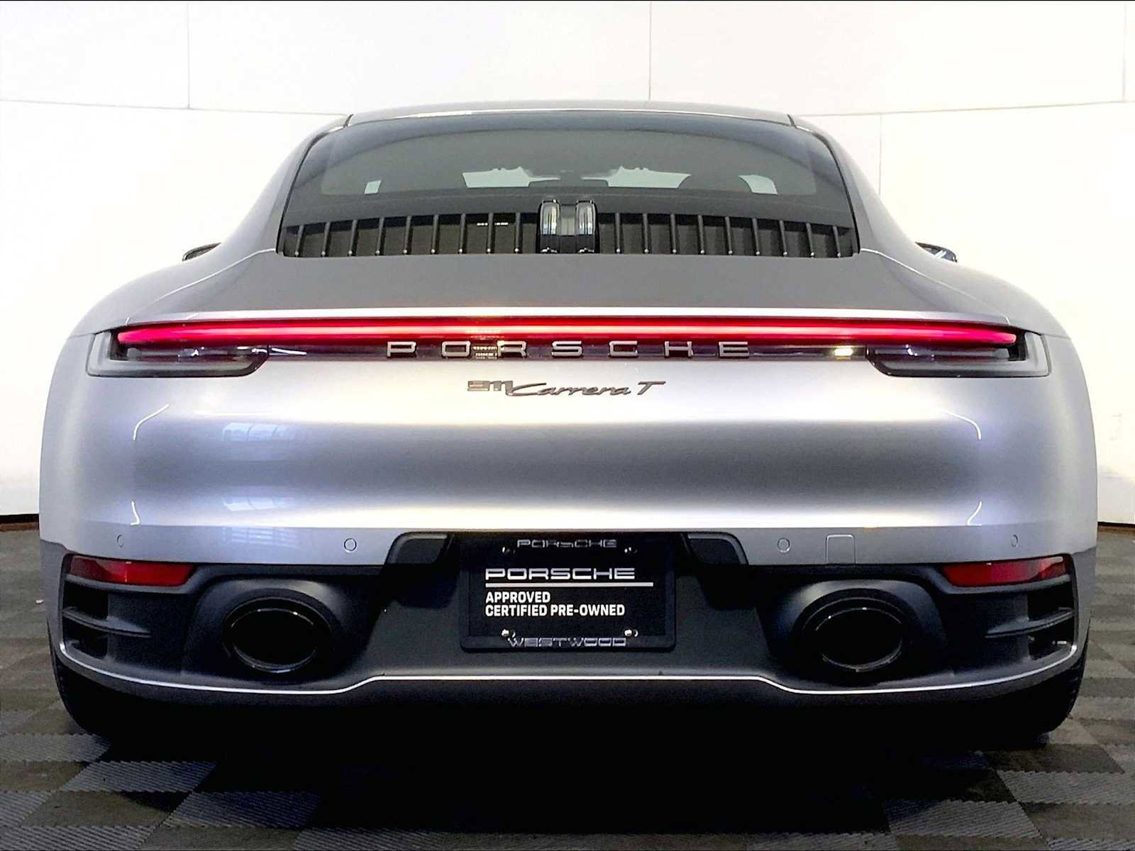 Used 2024 Porsche 911 Carrera T image 6