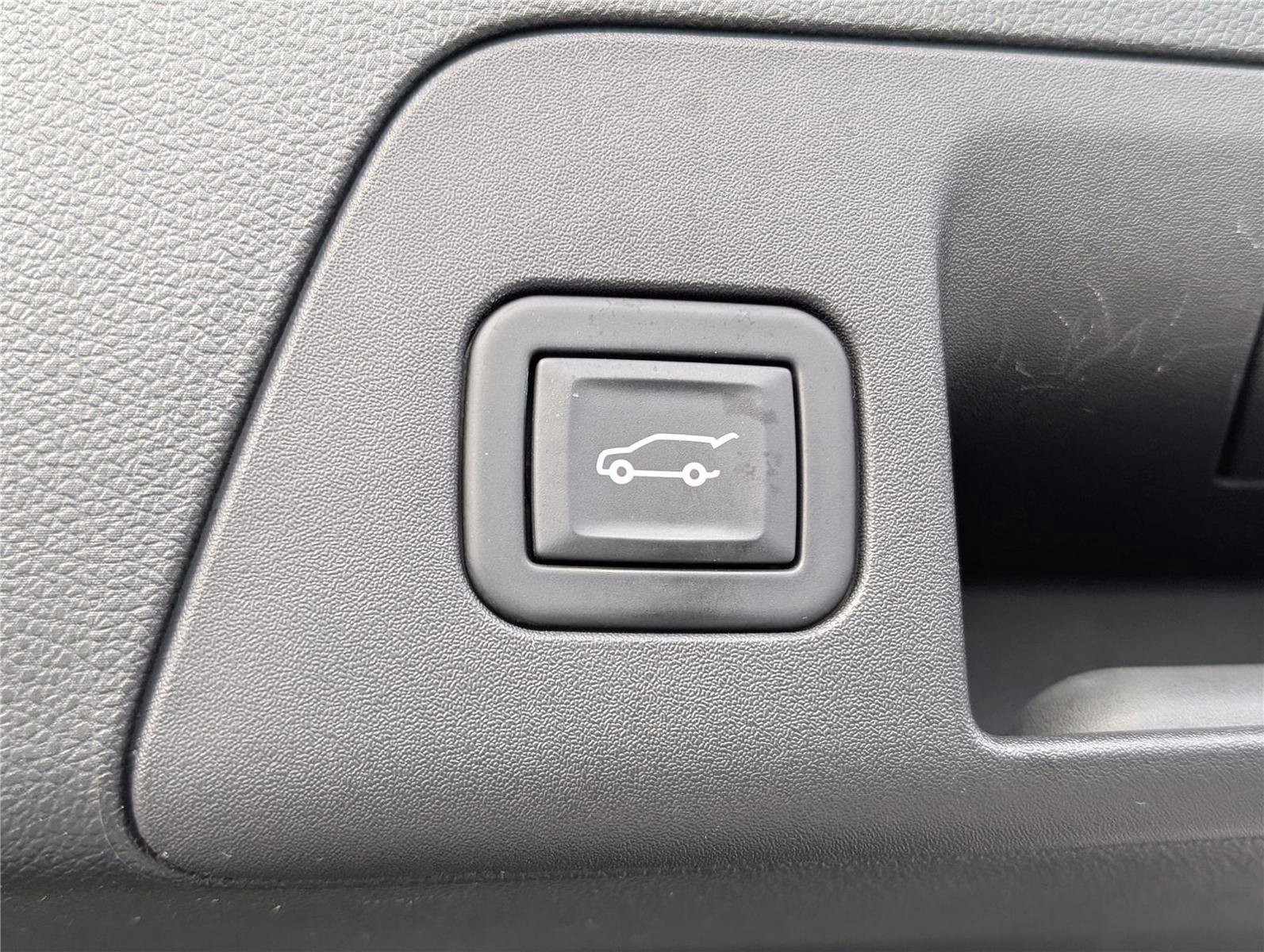 Used 2023 Buick Envision Avenir image 15