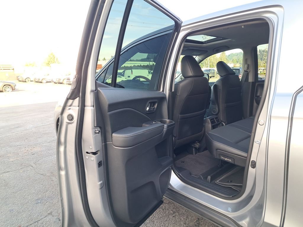 Used 2023 Honda Ridgeline RTL image 12