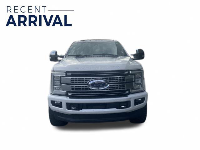 Used 2018 Ford F250 Platinum w/ Platinum Ultimate Package AWD/4WD image 2
