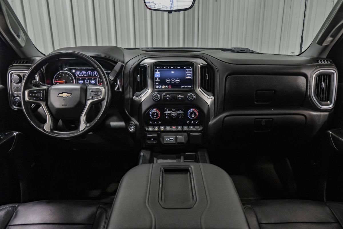 Used 2020 Chevrolet Silverado 2500 LTZ w/ LTZ Plus Package image 14