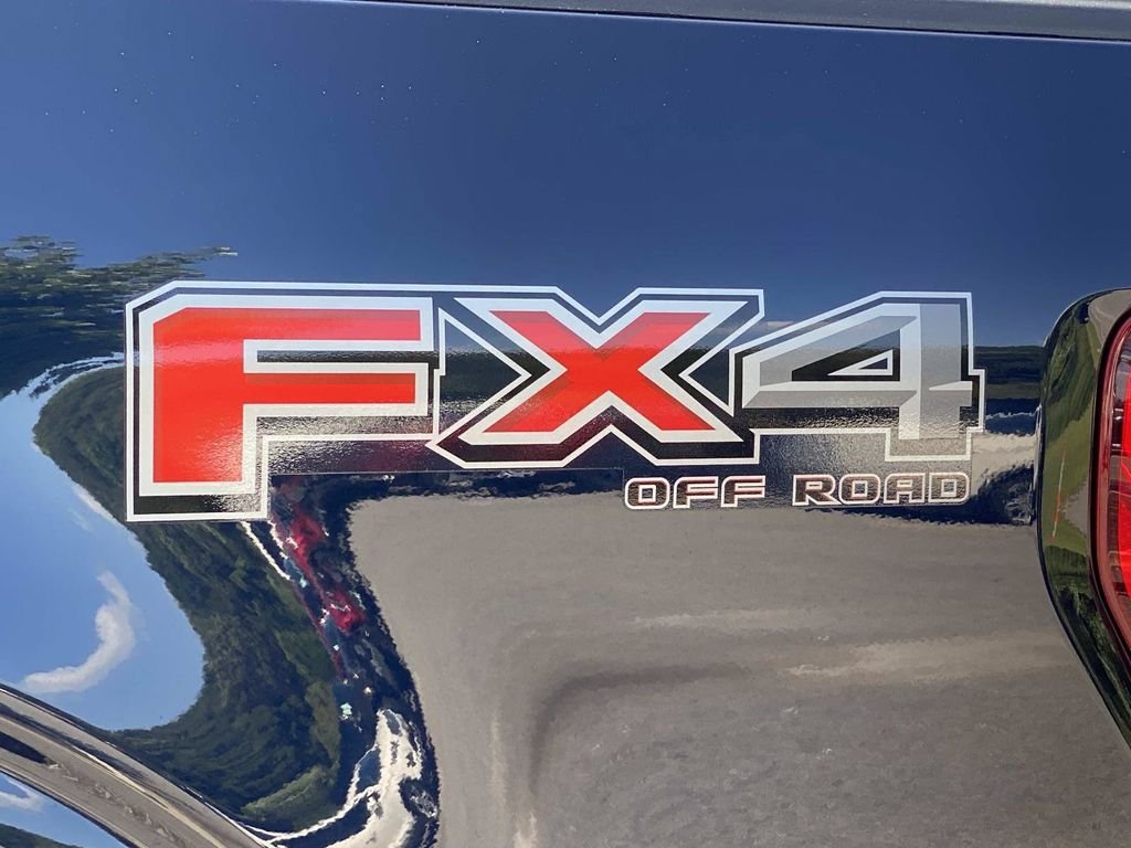 Certified 2022 Ford F150 Lariat w/ Equipment Group 502A High AWD/4WD image 13