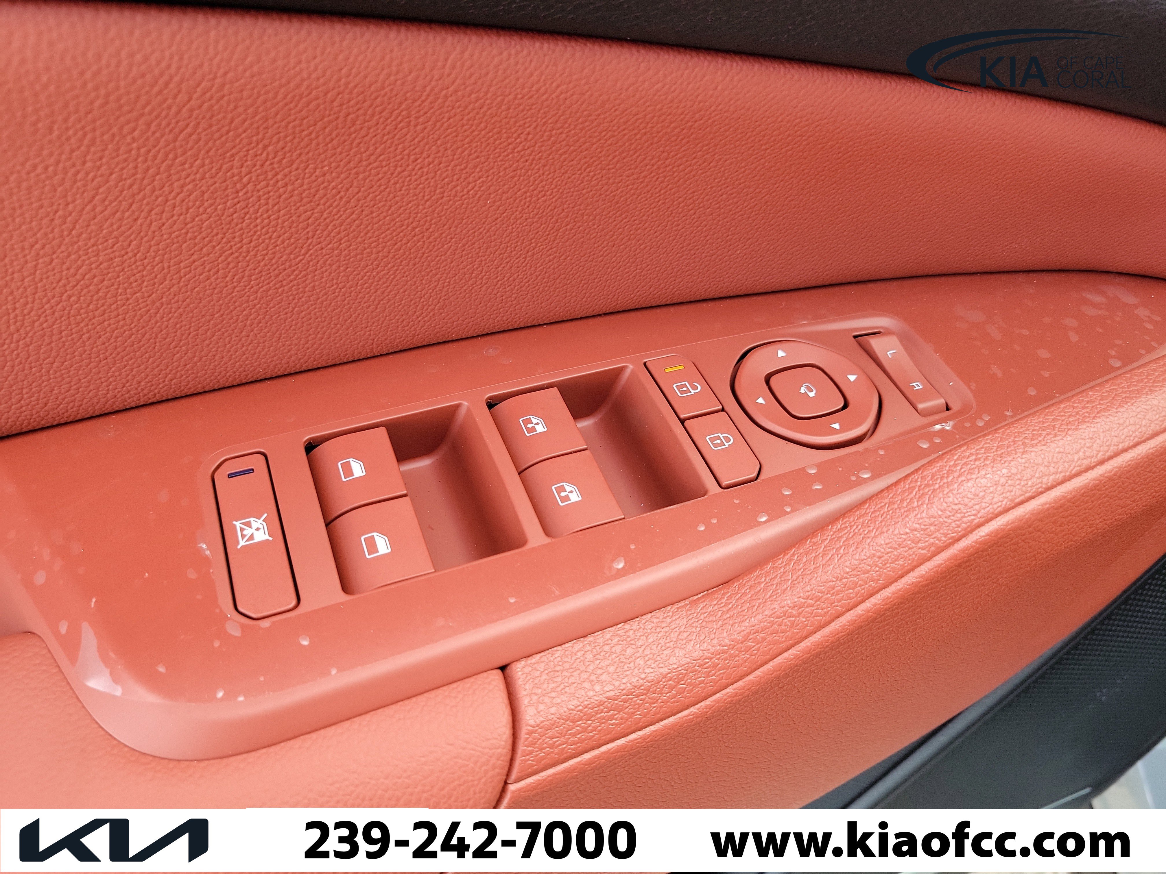 New 2026 Kia Sportage SX image 23