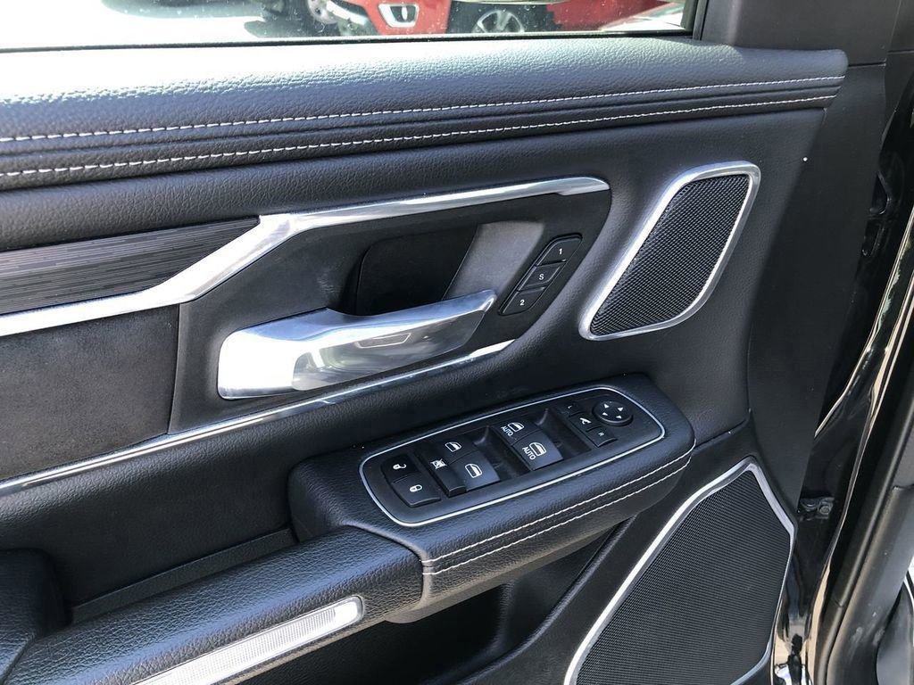 Used 2023 RAM 1500 Laramie image 12