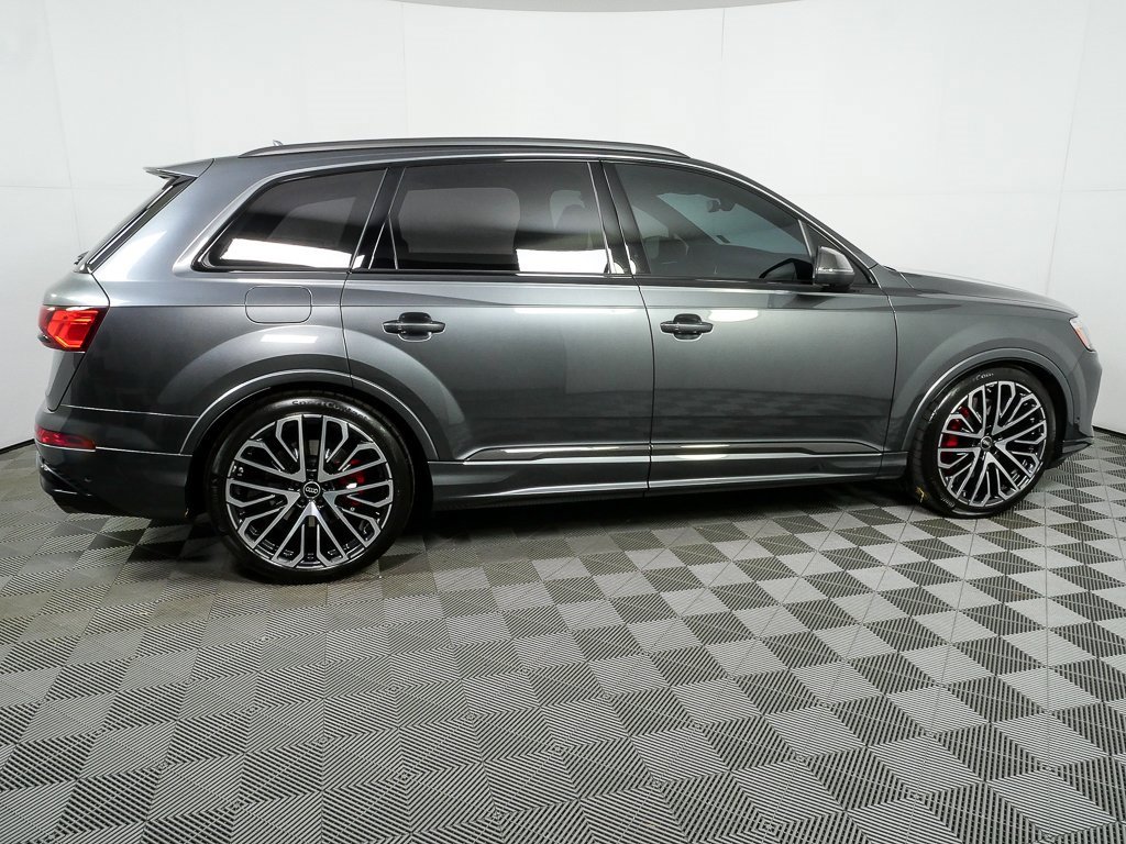 Used 2026 Audi SQ7 Prestige w/ S Sport Package image 29