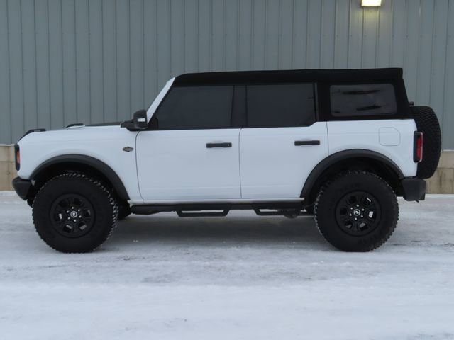 Used 2024 Ford Bronco Wildtrak image 8