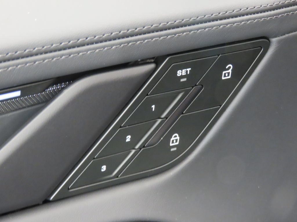 New 2026 Porsche Cayenne S AWD/4WD image 37