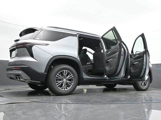 New 2026 Chevrolet Traverse LT w/ Driver Confidence Package image 73