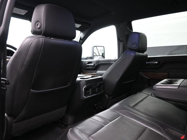 Used 2020 Chevrolet Silverado 2500 High Country w/ Technology Package image 14