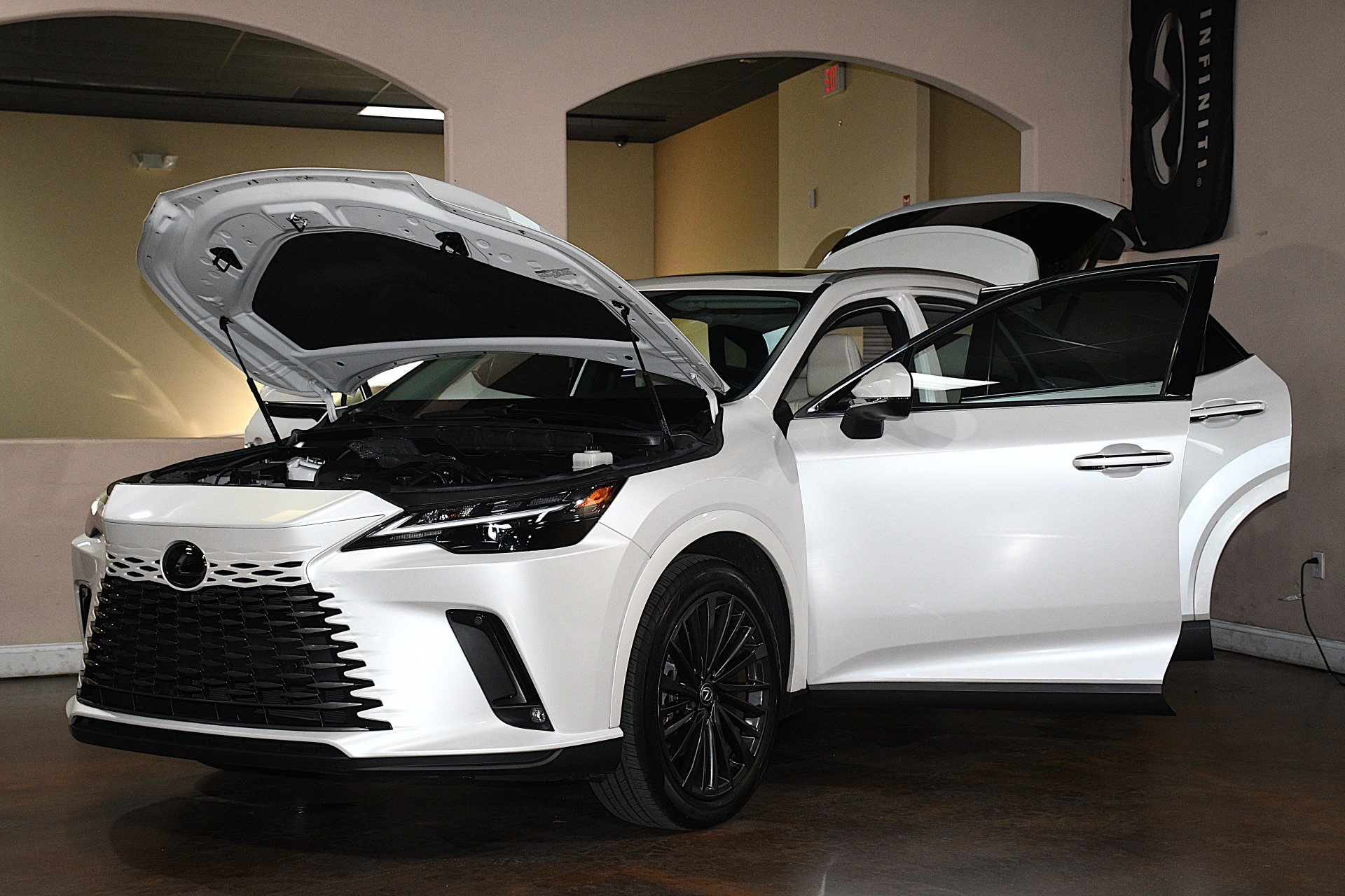 Used 2024 Lexus RX 350 Premium w/ Accessory Package (K3) FWD image 90