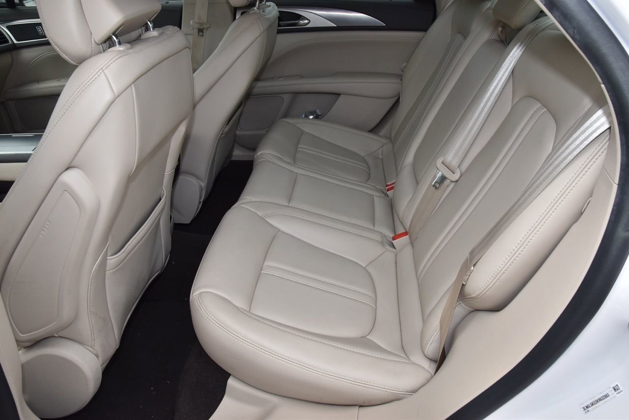 Used 2019 Lincoln MKZ Premiere image 12