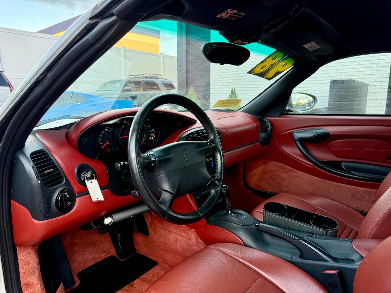 Used 1998 Porsche Boxster RWD image 16