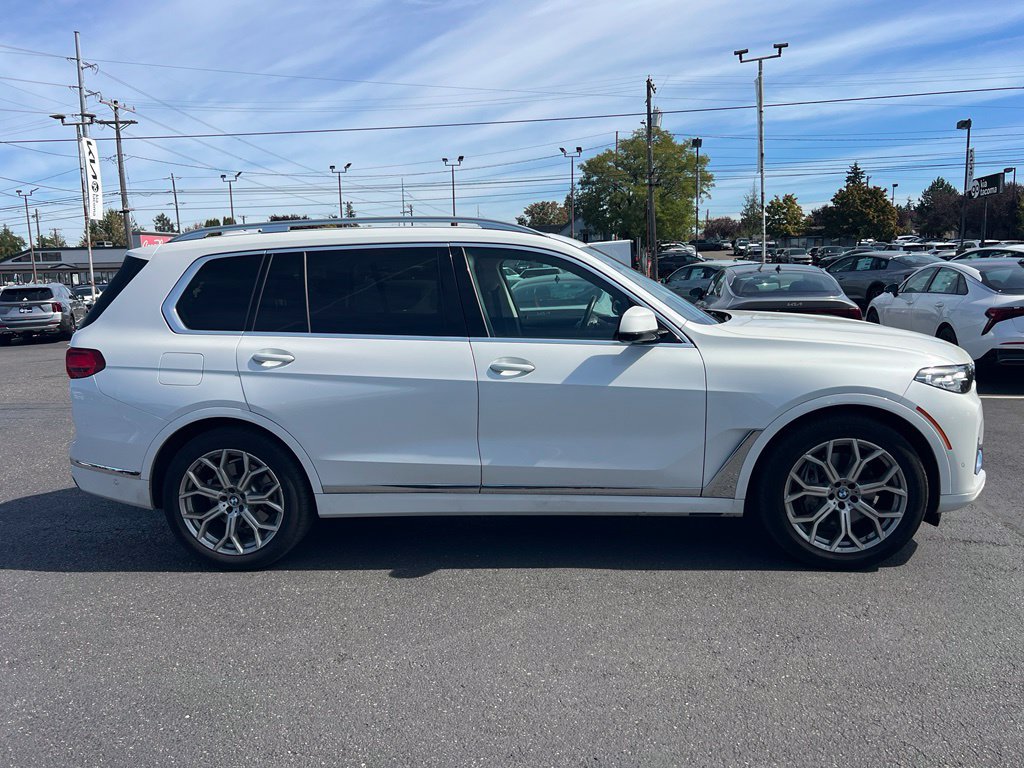 Used 2022 BMW X7 xDrive40i AWD/4WD image 4