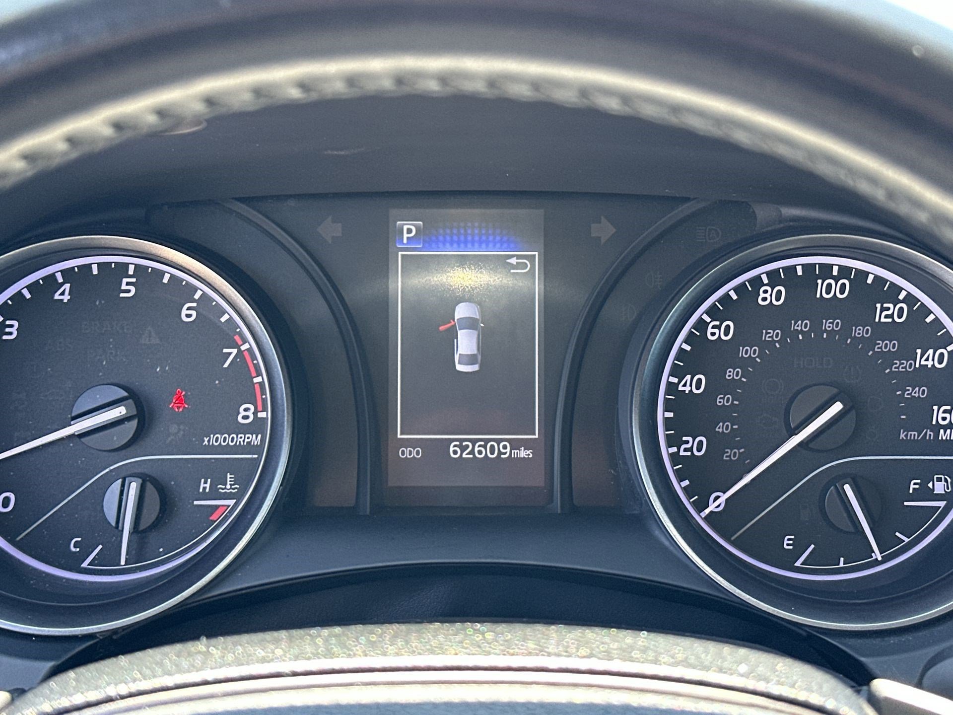 Used 2023 Toyota Camry SE image 10