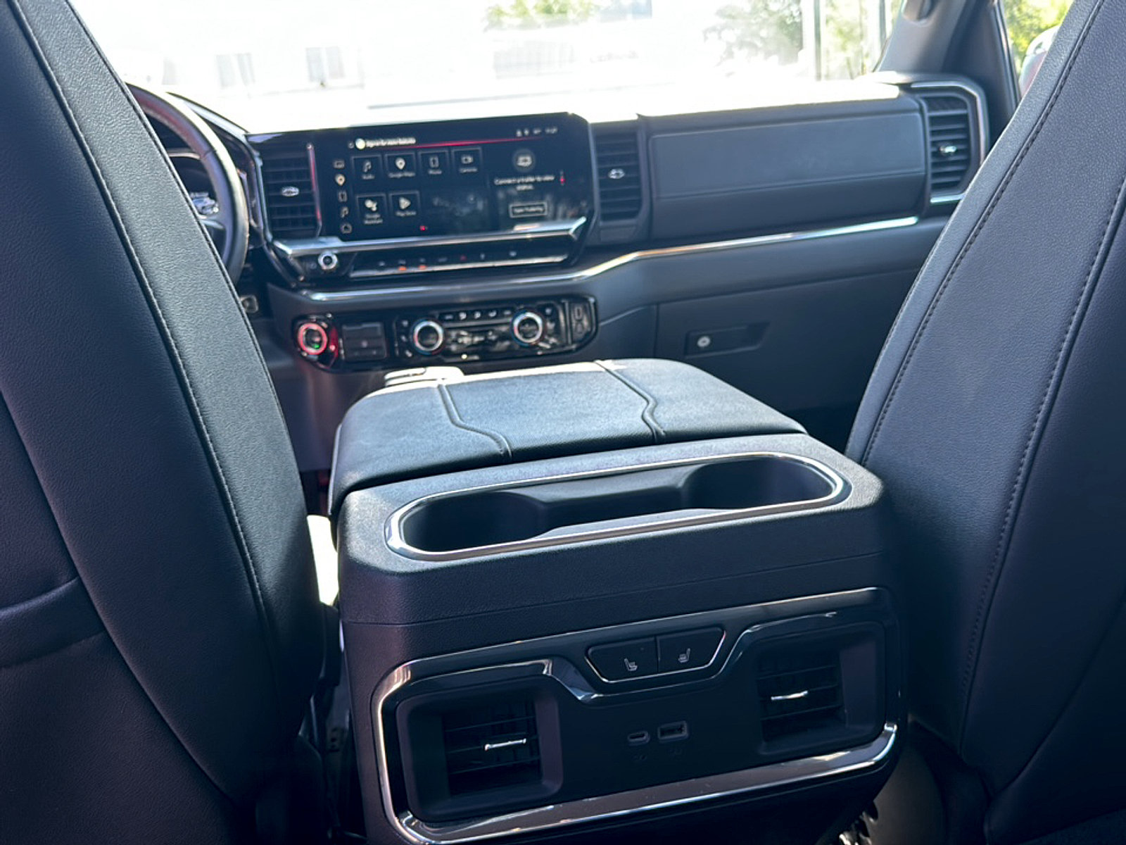 Used 2024 GMC Sierra 1500 SLT w/ SLT Premium Plus Package AWD/4WD image 21