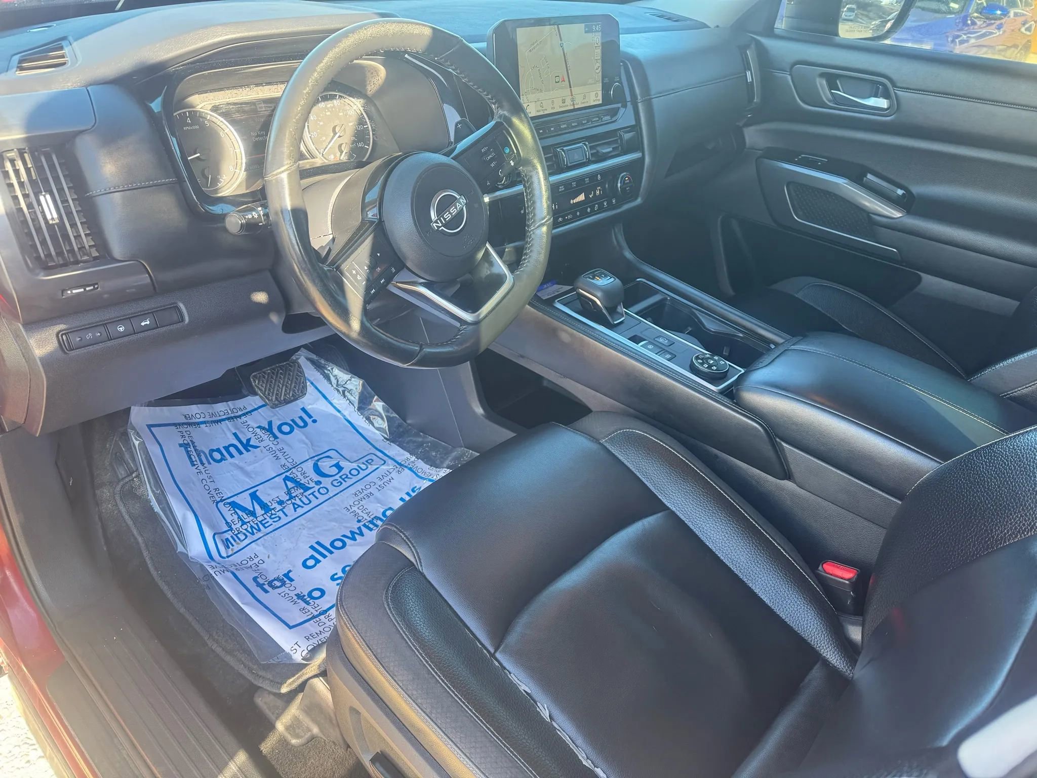 Used 2022 Nissan Pathfinder SL image 12