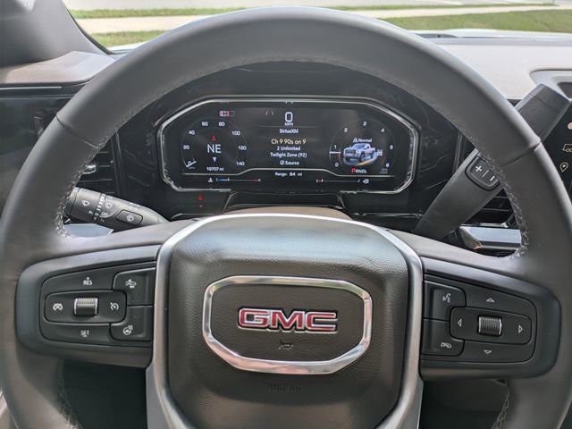 Used 2024 GMC Sierra 2500 SLT w/ SLT Premium Package image 29