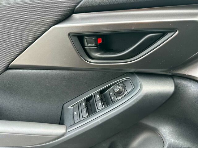 Used 2024 Subaru Impreza 2.0i image 11