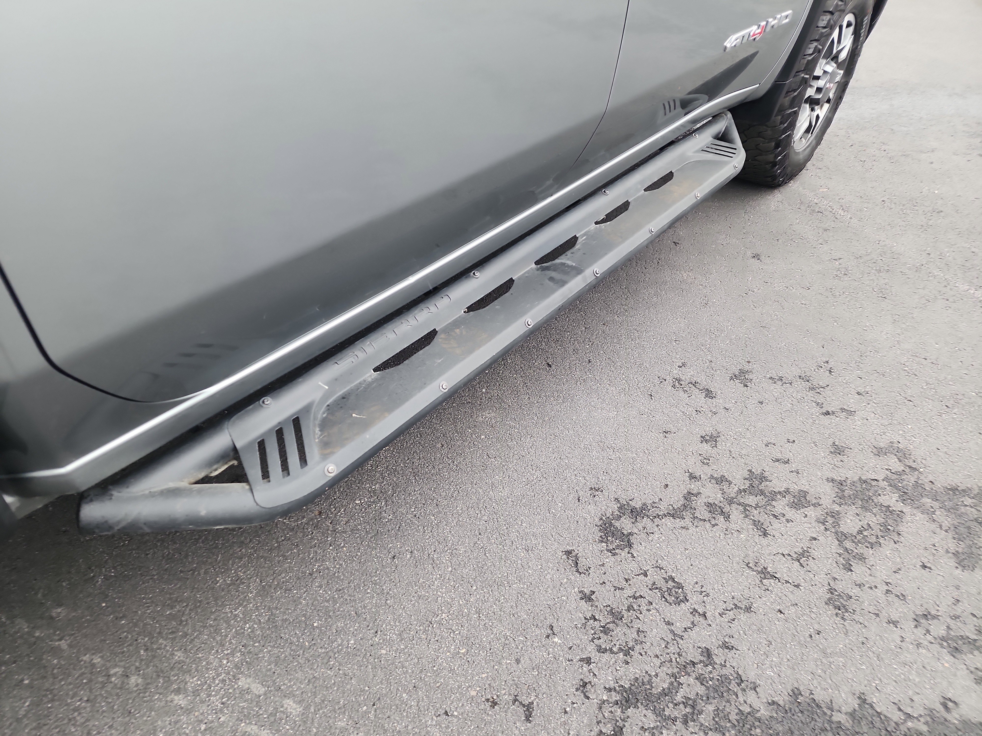 Certified 2024 GMC Sierra 2500 AT4 w/ AT4 Preferred Package image 36