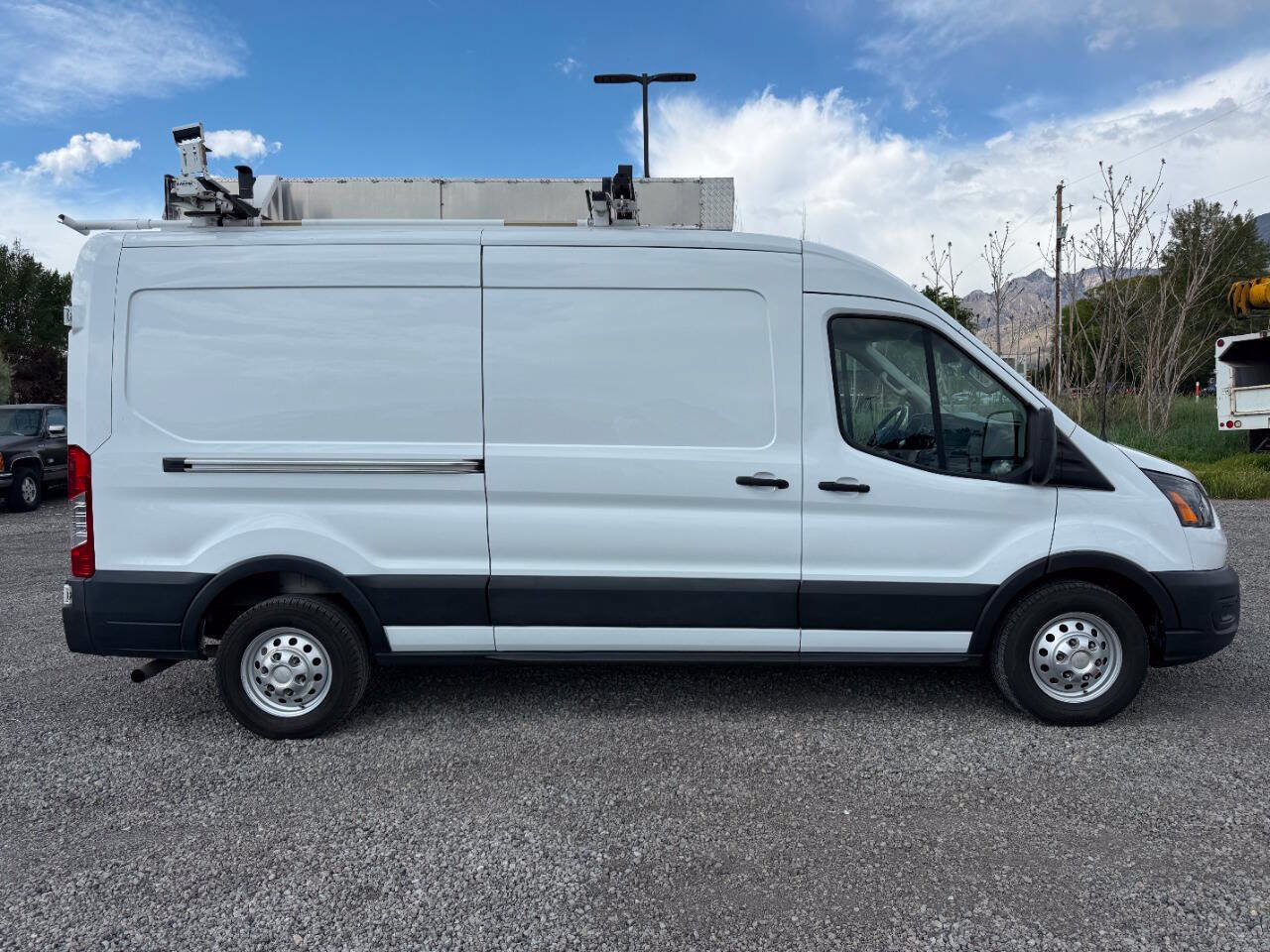 Used 2023 Ford Transit 350 Medium Roof AWD image 3