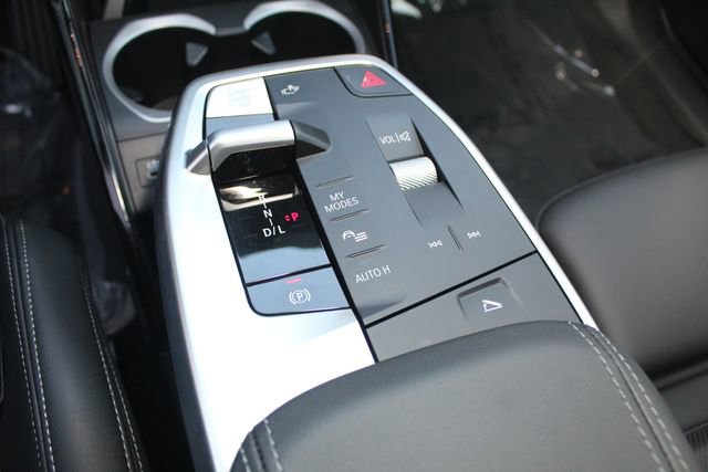 Used 2025 BMW X1 xDrive28i w/ Technology Package image 15