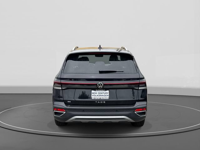 New 2026 Volkswagen Taos S FWD image 4